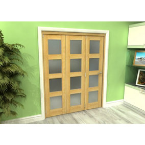 Green & Taylor Shaker Oak 4 Lite Frosted Glass Roomfold Internal Bi-folding Doorset - 1674 x 2060 x 133mm (WxHxT)