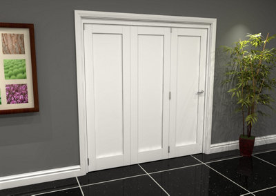 Green & Taylor White Primed Shaker 1 Panel Roomfold Internal Bi-folding Doorset - 1905 x 2060 x 133mm (WxHxT)