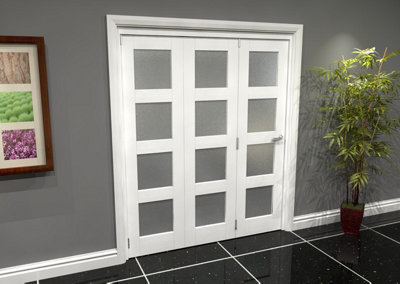 Green & Taylor White Primed Shaker 4 Lite Frosted Glass Roomfold Internal Bi-folding Doorset - 1794 x 2060 x 133mm (WxHxT)