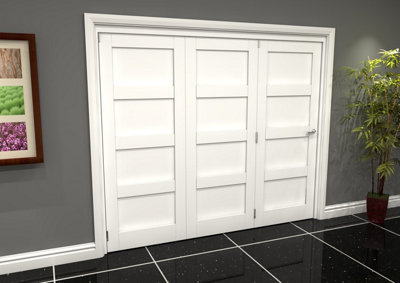 Green & Taylor White Primed Shaker 4 Panel Roomfold Internal Bi-folding Doorset - 2361 x 2060 x 133mm (WxHxT)