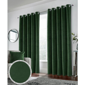 Green Velvet, Supersoft, 100% Blackout, Thermal Pair of Curtains with Eyelet Top - 46 x 72 inch (117x183cm)