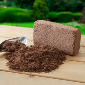 Greena Coir Briquettes - Pack of 6 - Makes Up To 54L Compost
