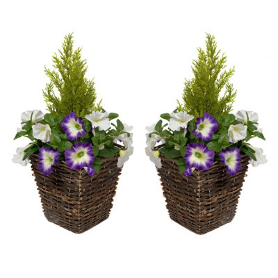 GreenBrokers 2 x Artificial Dark Purple & White Petunias Rattan Patio Planters