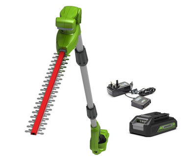 Greenworks Tools 24V 51cm (20") Long Reach Cordless Hedge Trimmer, split shaft includes 2Ah battery & economy charger