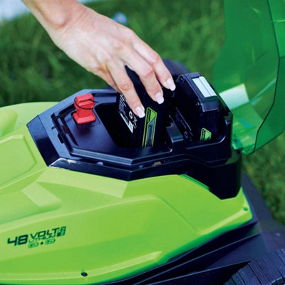 https://media.diy.com/is/image/KingfisherDigital/greenworks-tools-48v-2-x-24v-36cm-14-lawnmower-includes-2-x-24v-2ah-batteries-2ah-charger~6952909062426_05c_MP?$MOB_PREV$&$width=618&$height=618