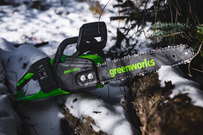 Greenworks Tools 48V (2 x 24V) Chainsaw 36cm (14") includes 2 x 4Ah batteries & charger