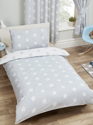 Grey and White Stars 4 in 1 Junior Bedding Bundle Set (Duvet, Pillow and Covers)