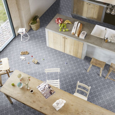 Grey Anti-Slip Designer Effect Vinyl Flooring For DiningRoom LivingRoom Conservatory And Kitchen Use-2m X 2m (4m²)