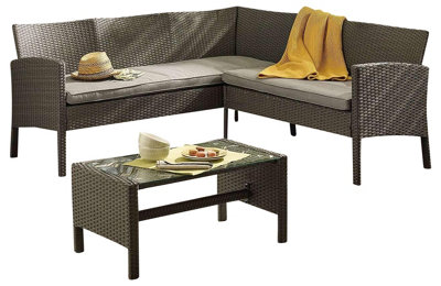 Grey corner 5 seat rattan set with coffee table