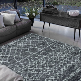 Grey Cream Geometric Luxurious Modern Shaggy Easy to clean Rug for Dining Room-80 X 240cm (Runner)