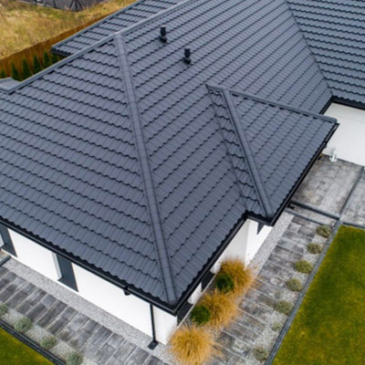 Grey Galvanised Zinc Tiles on Eaves Stone Coated Metal Roofing Shingles 2.3 m² 5 Pcs