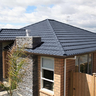 Grey Galvanised Zinc Tiles on Eaves Stone Coated Metal Roofing Shingles 2.3 m² 5 Pcs