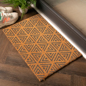 Grey Geometric Triangle Doormat