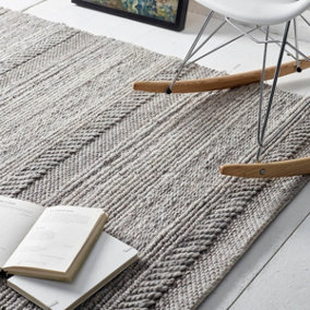 Grey Handmade Luxurious Modern Striped Easy to clean Rug for Dining Room, Bed Room, and Living Room-120cm X 170cm