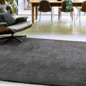 Grey Plain Modern Easy to clean Rug for Dining Room Bed Room and Living Room-120cm X 170cm