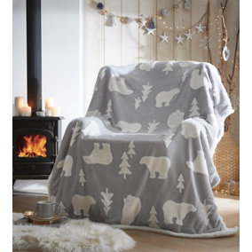 Grey Polar Bear Fleece Throw 130 x 170cm