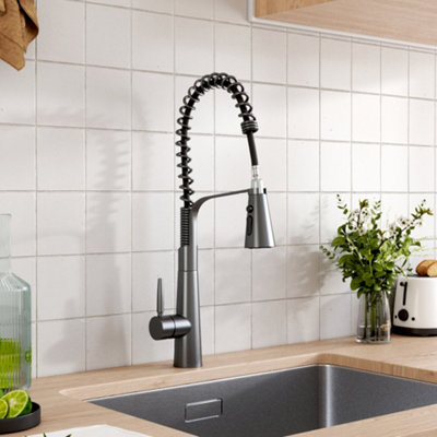 Grey Pre-rinse Pull Down Kitchen Tap Stainless Steel and Brass Kitchen Faucet