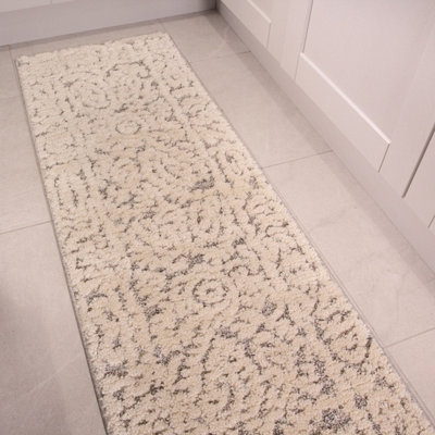 Grey White Floral Damask Plush Scandi Runner Rug 60x240cm at B&Q