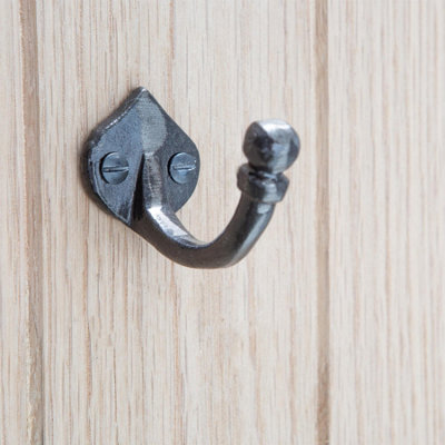 Hammer & Tongs Arrow Head Hook - W35mm x H40mm - Raw