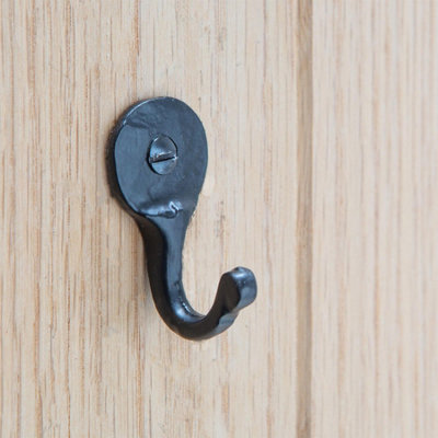 Hammer & Tongs Hammered Round Plate Single Hook - W25mm x H45mm - Black