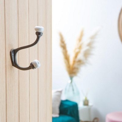 Hammer & Tongs White Ceramic Ball Hat & Coat Hook - W30mm x H105mm - Raw