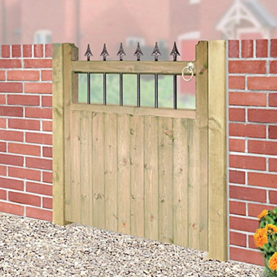 HAMPTO Low Wooden Garden Gate 1050mm Wide x 1200mm High