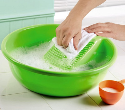 Hand Washing Clothes Basin - Plastic Wash Bowl with Ridged Washboard for Removing Tough Stains - H13cm x Dia.40cm