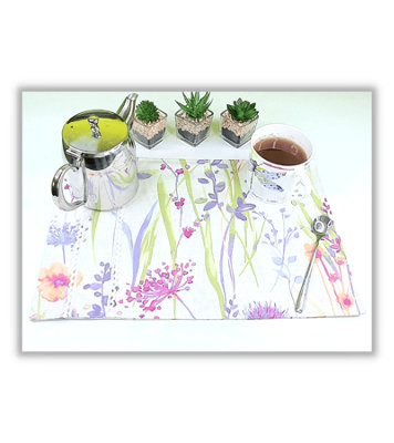 HANDMADE PLACEMATS - HAMPSHIRE WITH LACE ON THE SIDE - 44 X 30 CM SET OF 2