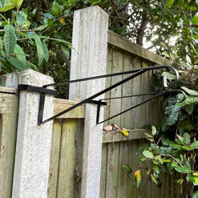 Hanging Basket Brackets for Concrete Fence Posts (Set of 4)