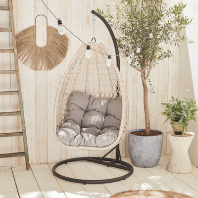 Aluminum deals rattan chair