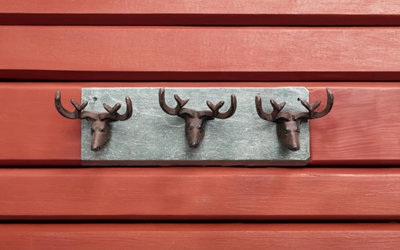 Hanging Stags Head Hook Plaque