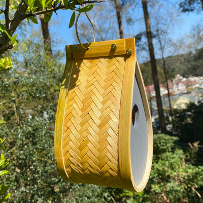 Hanging Teardrop Garden Wild Bird Nest Box