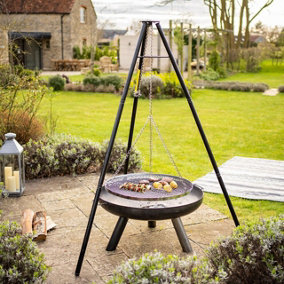 Hanging Tri-Grill - Metal Outdoor Garden Tripod with Hanging 65cm Chrome Plated Grill for BBQ Style Cooking - Firepit Not Included