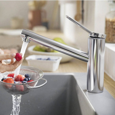 Hansgrohe Zesis M33 Single Lever Kitchen Mixer Tap 150 Coolstart Ecosmart 1Jet in Chrome