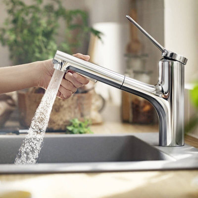 Hansgrohe Zesis M33 Single Lever Kitchen Mixer Tap 150 Pull-Out Spray 2Jet in Chrome