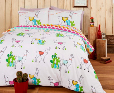 Happy Llamas Duvet Set by Rapport