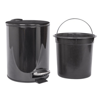 Harbour Housewares 2pc Round Stainless Steel Pedal Bin & Toilet Brush Set - 5L - Black - 4