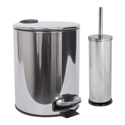 Harbour Housewares 2pc Round Stainless Steel Pedal Bin & Toilet Brush Set - 5L - Chrome