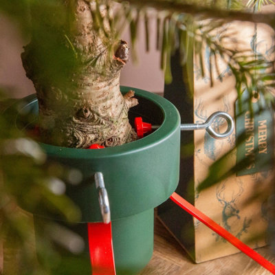 Harbour Housewares Classic Real Christmas Tree Stand - 3in - Green/Red - 6