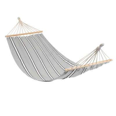 Harbour Housewares - Cotton Garden Hammock with Spreader Bars - Grey/White Stripe