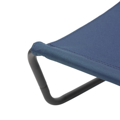 Harbour Housewares Folding Beach Loungers - Matt Black/Navy - Pack of 2 - 4