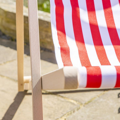 Harbour Housewares - Folding Wooden Deck Chairs - Red Stripe - Pack of 2 - 5