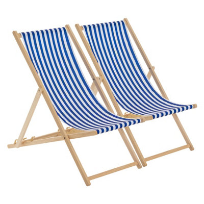 Harbour Housewares - Folding Wooden Garden Deck Chairs - Navy Stripe - Pack of 2