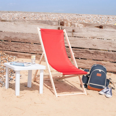Harbour Housewares - Folding Wooden Garden Deck Chairs - Red - Pack of 4 - 4
