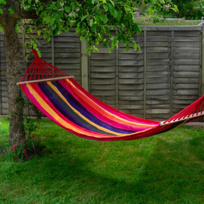 Harbour Housewares - Garden Hammock with Spreader Bars - Multi Stripe - 4