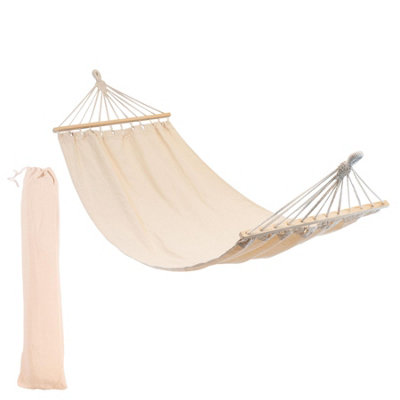 Harbour Housewares - Garden Hammock with Spreader Bars - Natural