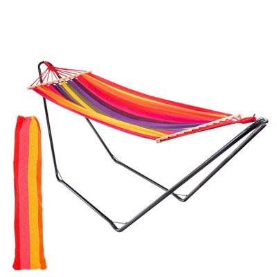 Harbour Housewares - Garden Spreader Bar Hammock with Stand - Multi Stripe