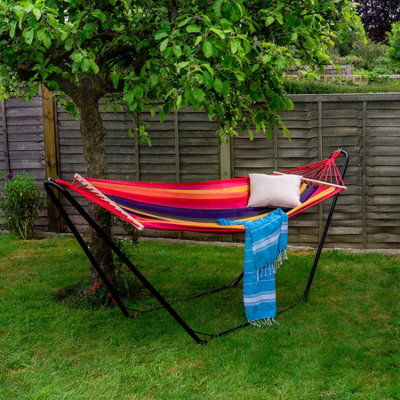 Harbour Housewares - Garden Spreader Bar Hammock with Stand - Multi Stripe - 4
