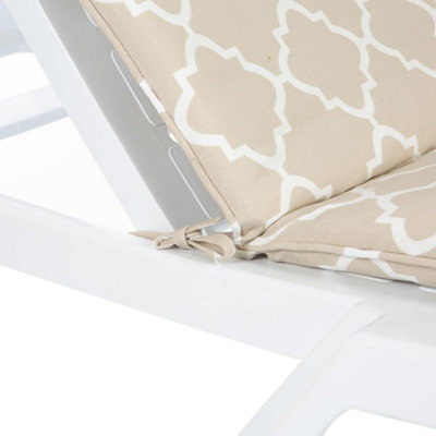 Harbour Housewares - Master Sun Lounger Cushion - Beige Moroccan - 6