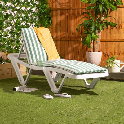 Harbour Housewares - Master Sun Lounger Cushion - Green Stripe - 5